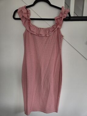 Zara red and white striped ruffle tank